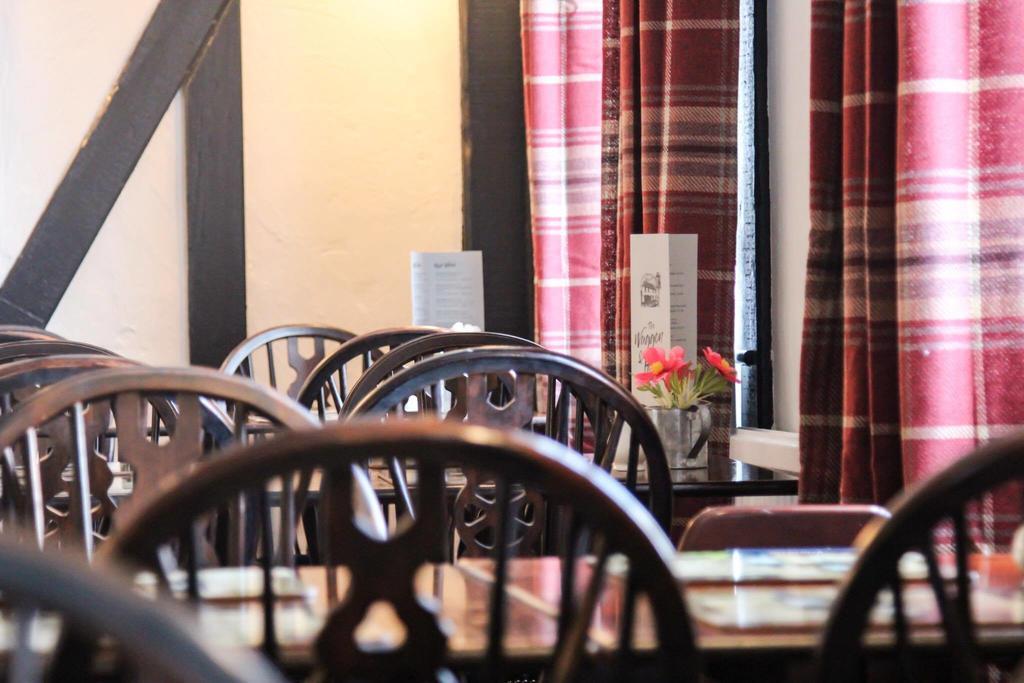 The Waggon And Horses Hotel Great Yeldham Eksteriør billede